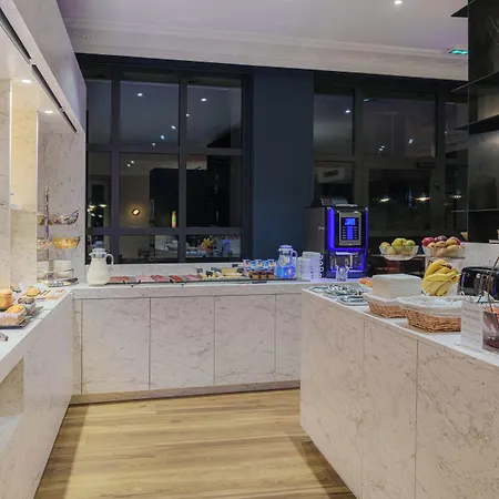 Hotell Allobroges Park 3*